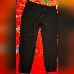 GapFit Tech Joggers Quick Dry